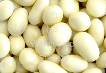 Carol Anne White Chocolate Coated Raisins 3kg