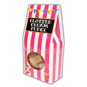 Clotted Cream Fudge Beach Huts 32x100g